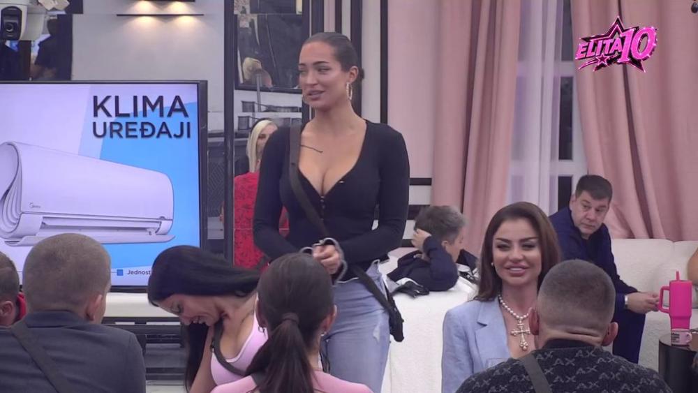 Prekilepo joj: Laura na brutalan način odjavila Sanju Grujić! (VIDEO)