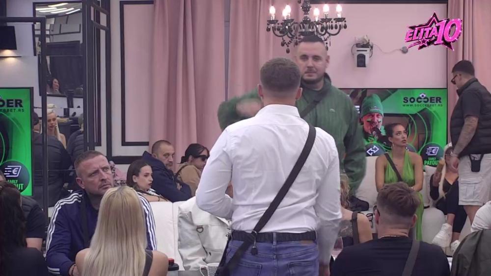Palo pomirenje Karića i Cara: Filip spustio loptu, a onda od Stefana javno dobio izvinjenje! (VIDEO)