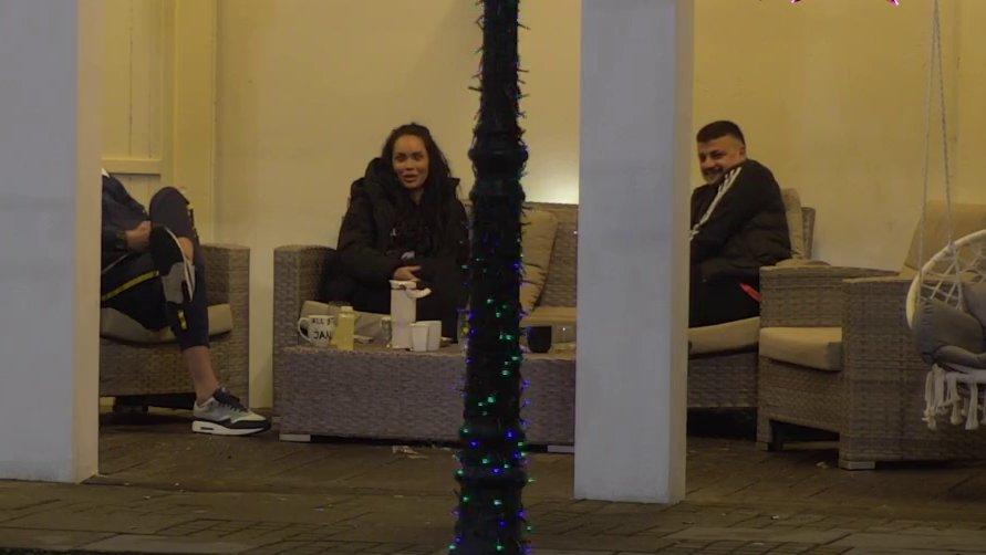 SHVATIO DA MU TO NE TREBA: Terza se požalio Sandi i Janjušu na svoj ljubavni status, pa otrkio koja devojka mu je bila zapala za oko! (VIDEO)
