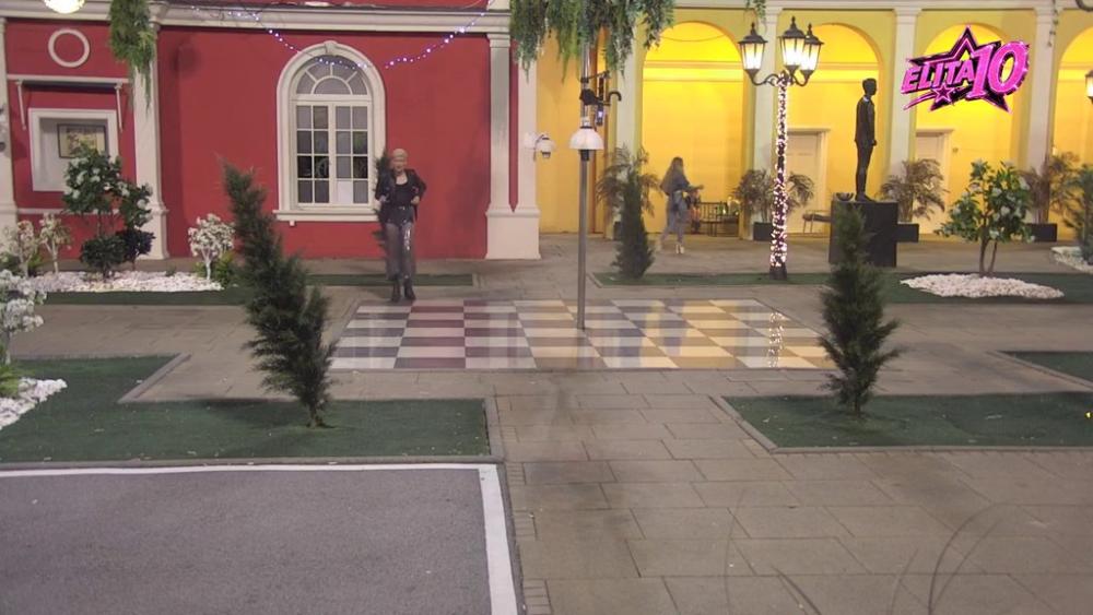 Smrade jedan: Aneli žestoko isprozivala Stanića, uveren da je sklopio pakt sa njenim neprijateljima i potajno zastupa njihove stavove! (VIDEO)