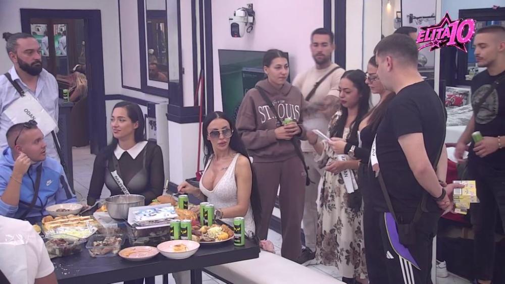 Emotivne reči je slomile na komade: Radojka dobila dirljive čestitke od majke i oca, Milana niko spomenuo nije (VIDEO)