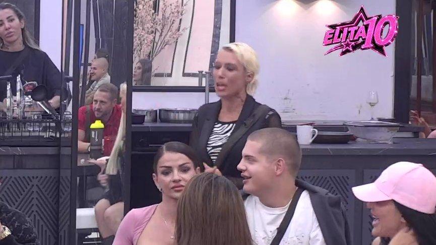 Smehotres u Beloj kući: Jasenka nasmejala sve izlaganjem, takmičari u transu! (VIDEO)