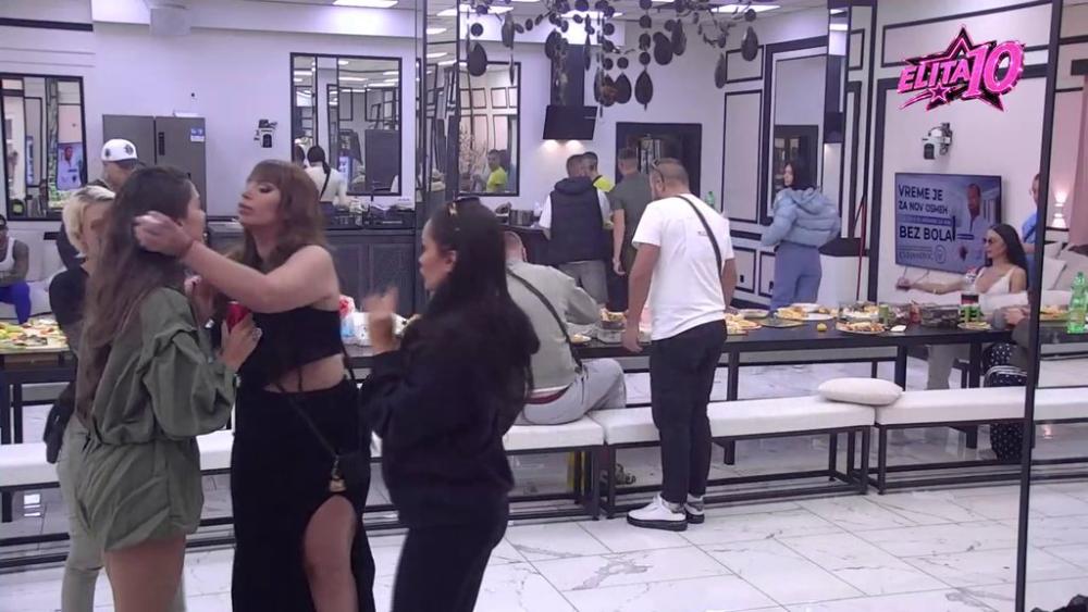 Besna kao ris: Jasenka doživela pomračenje zbog druženja Miljane i Anđele! (VIDEO)