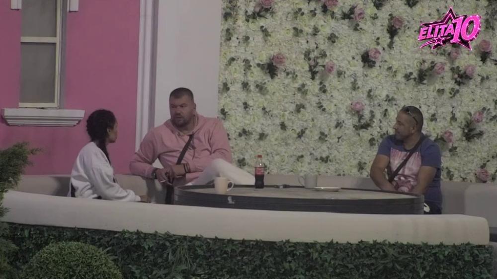Pljušte prozivke: Zaratili Janjuš i Sandra, on naelektrisan na totalni haos! (VIDEO)