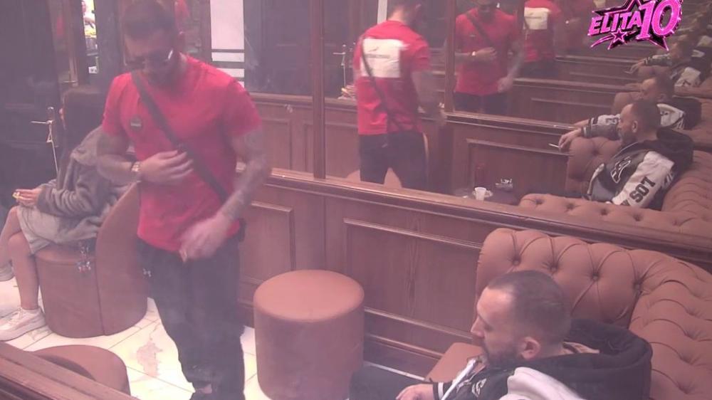 Samo za Markovu dušu! Milan Popov zapevao 'Crno vino, crne oči', Stefanović pao u trans (VIDEO)
