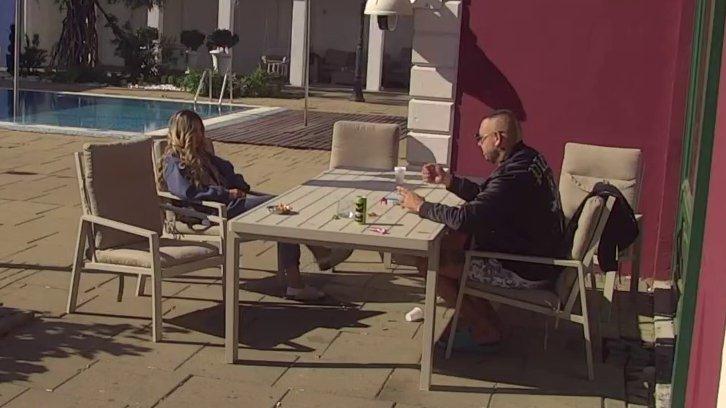 Nemaš razvijenu svest o svojim postupcima: Car ponovo poželeo da raskrsti sa Aneli za sva vremena, priznao da se bori između srca i mozga, pa joj najavio novu utorak devojku! (VIDEO)
