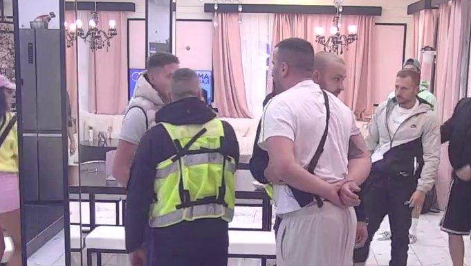 Haos u Eliti: Mirko i Mali Velja žestoko zaratili, pljušte gnusne prozivke! (VIDEO)