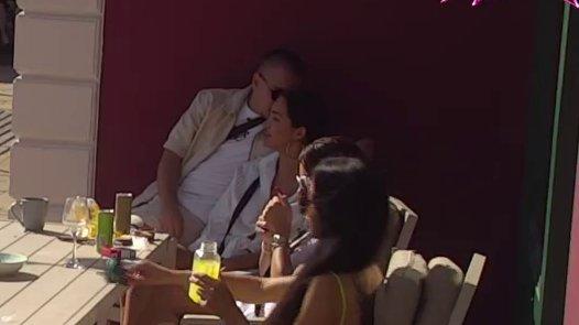 Filip Đukić napravio sebi pakao od života: Od danas Laura Prgomet svima priča da su u vezi! (VIDEO)