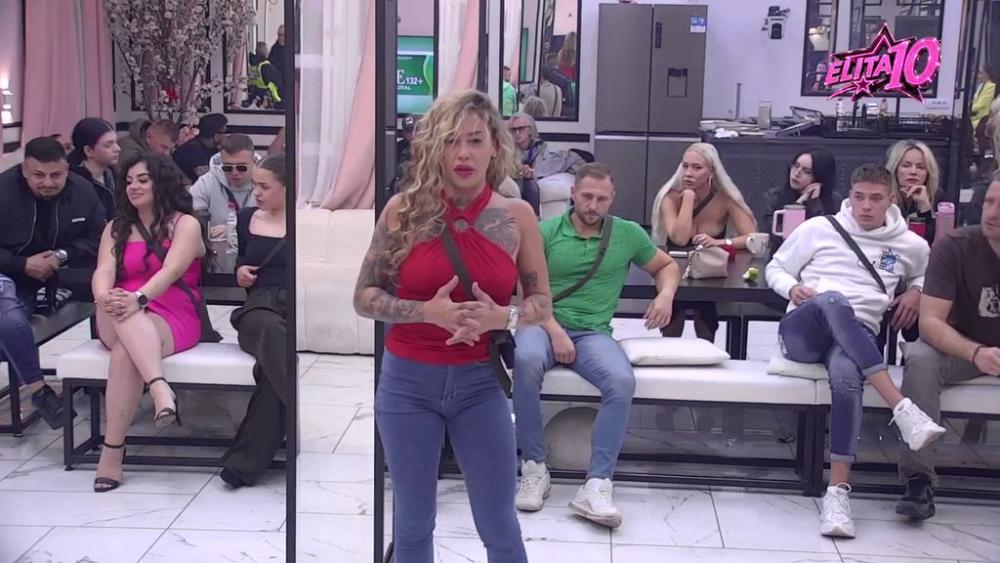 Biljana do detalja otkrila šta se desilo između nje i Đukića, pa Lauru žestoko potkačila: Uložila si toliko para u izgled, a nemaš... (VIDEO)
