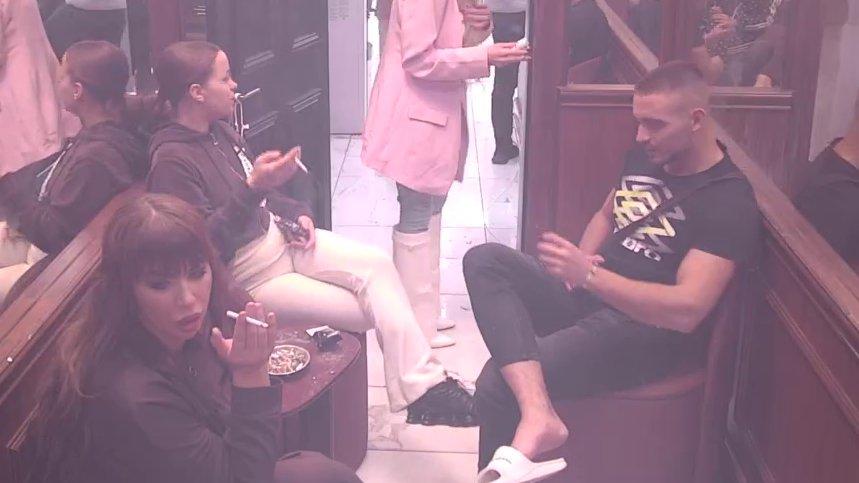 Jovana Kosovac oštro iskritikovala Zarića zbog onoga što je radio u krevetu (VIDEO)
