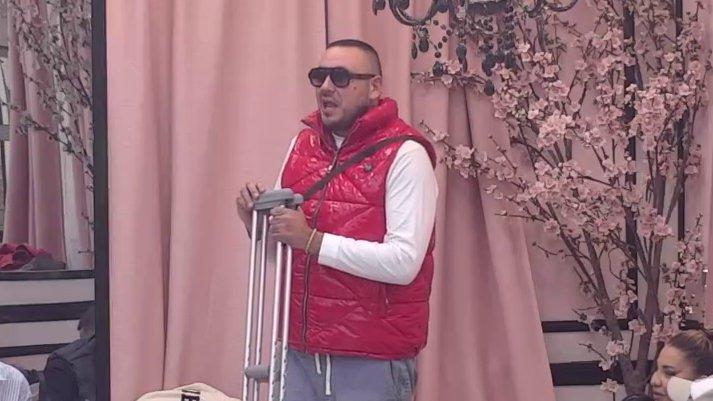 Zavozao sam se, ali mogu da se odvozavam: Car zapretio Aneli, ona odmah uzvratila udarac! (VIDEO)
