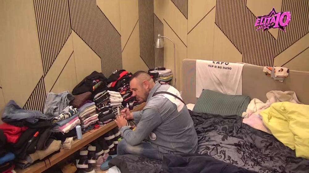 Preseliću se u sobu, ovo me podseća na tebe: Aneli i Car pokušavaju da nađu kompromis za njihov odnos, on postavio ultimatum (VIDEO)