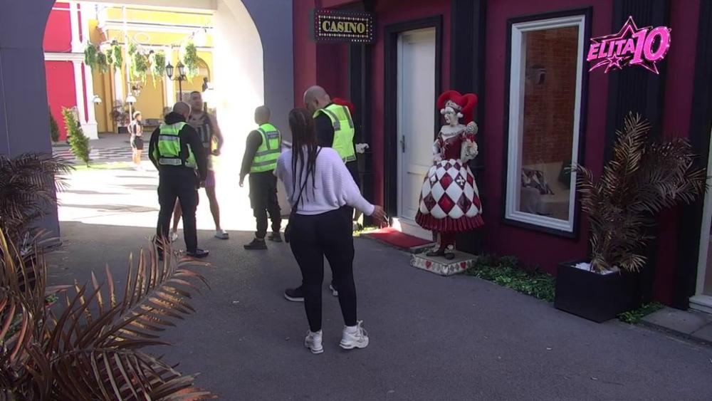 TRESE SE IMANJE! Obezbeđenje opkolilo Miljanu i Cara, sukob eskalirao (VIDEO)