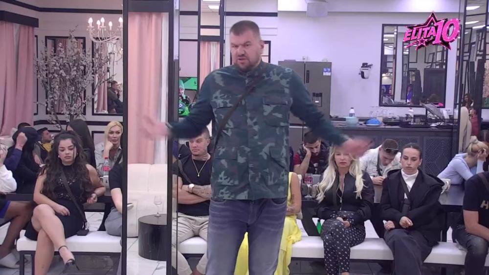 Nije previše, ali se ogrešio o mene: Janjuš bez kočnica dao sud o Caru, otkrio kako gleda na njegovu vezu sa Aneli, pa prinzao kako se on oseća nakon svega! (VIDEO)