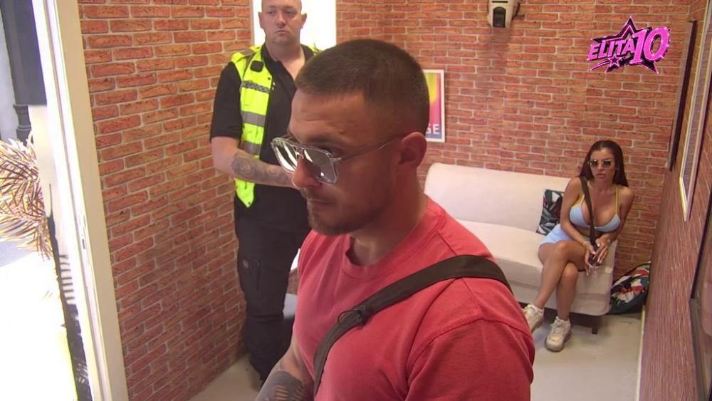 Agresivan i nasilan jesi: Sanja iznela brutalne optužbe na račun Markovog odnosa sa majkom, on promenio sve boje: Ološu jedan smrdljivi! (VIDEO)