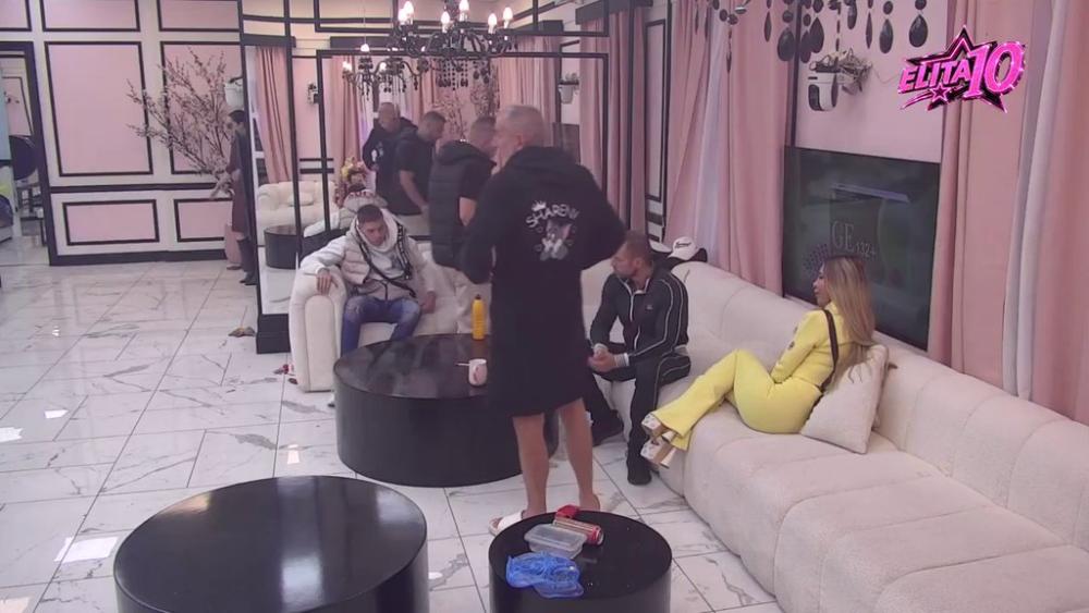 Isplakala Nijagarine vodopade: Aneli se ne smiruje zbog Cara, Mića joj očitao  lekciju zbog nedorečenosti: Sada svako ima pravo da misli šta želi! (VIDEO)