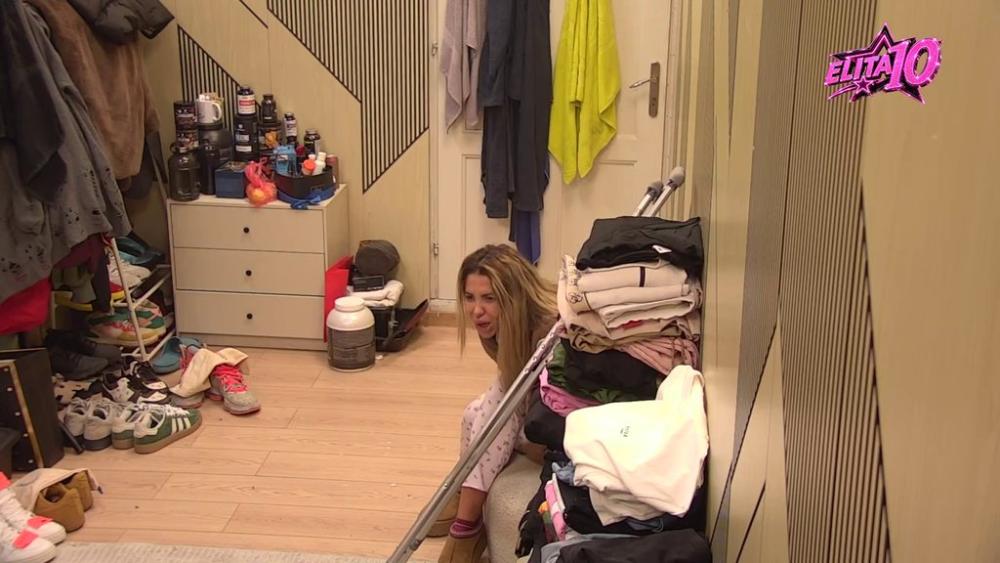 Oprostio sam ti dva puta, treći put neću! Aneli pokušava da se opravda Caru: On joj očitao bukvicu, sve se trese od uvreda (VIDEO)