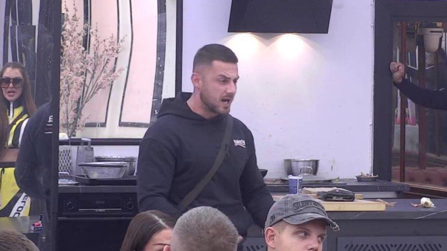 Bukti rat Sanje i Marka! Njegove tvrdnje ŠOKIRALE SVE: Otkrio sve o njenoj porodici, pa pomenuo aferu bivše tašte (VIDEO)