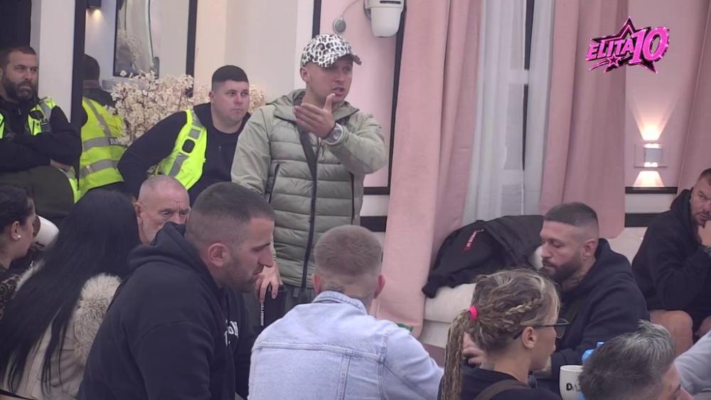 Naše pomirenje bi imalo najveću težinu: Karić izazvao lavinu reakcija svojim izlaganjem o odnosu sa Anđelom: Gastozu nikako ne može da se dopadne vaš odnos! (VIDEO)
