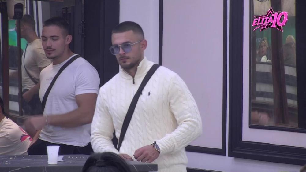 O bivšima se najbolje.. Marko i Sanja opet oči u oči, on bacio foru i ne skida osmeh sa lica (VIDEO)
