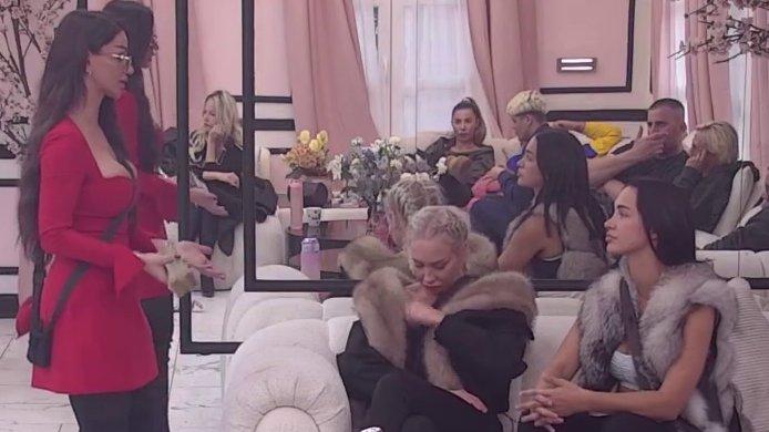 Kad izađem biću tvoj najveći fan: Slađa priznala koga najviše gotovi od cimera (VIDEO)