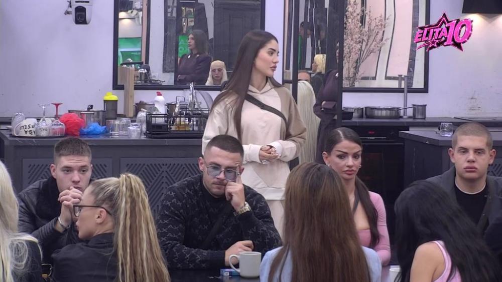 Najgore je izvlačila iz njega: Anđela misli da je Sanja zlo, Marka nahvalila! (VIDEO)