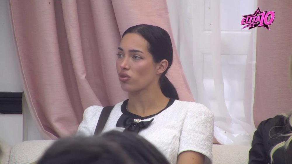 Još jedan dokaz koliko je bila luda za Carem: Ivan otkrio Anđelinu promenu u ponašanju, Poršelina smatra da je iskren prijatelj Lauri! (VIDEO)