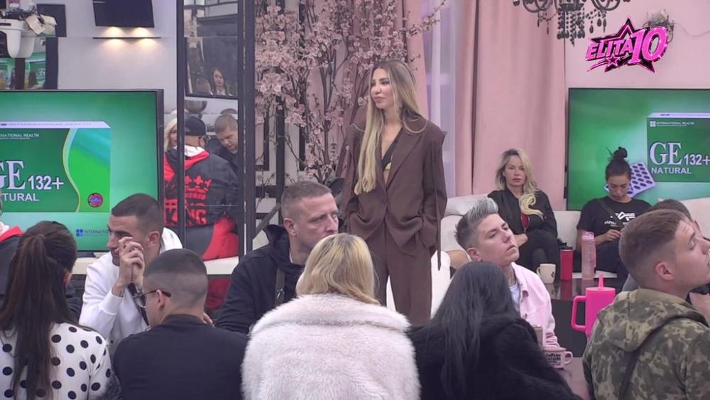 Ljubomorna sam, priznajem: Aneli izjeda crv sumnje zbog Cara i Anđele, Đuričićeva negira da je ikad flertovala s njim: Ne postoje ljubavne prepiske! (VIDEO)