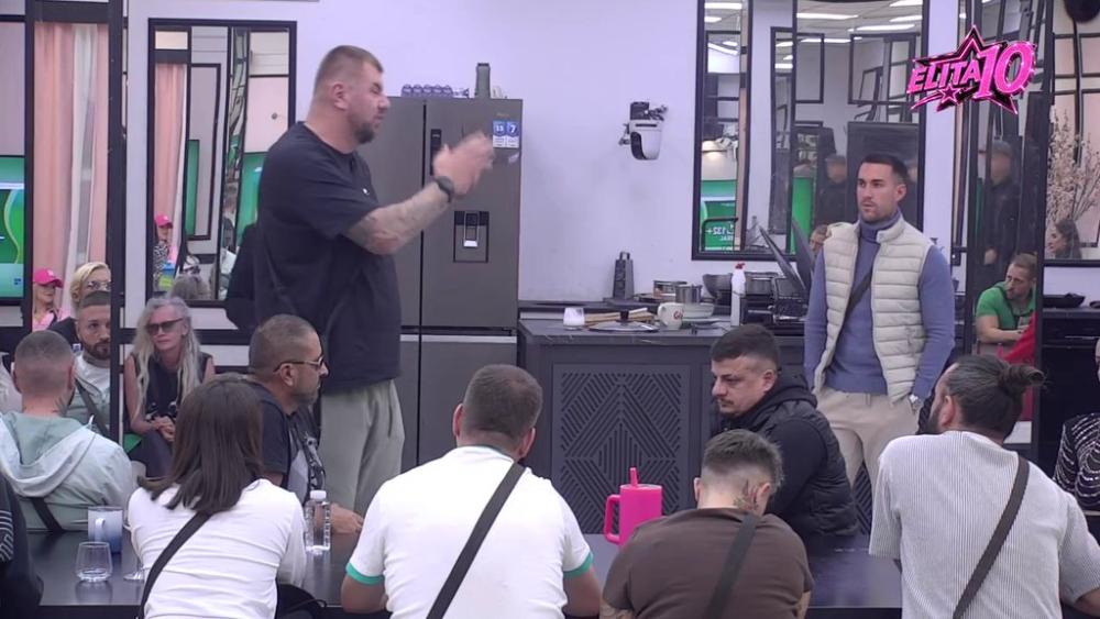 Uhvatio ih u novoj kontradiktornosti: Janjušu pala roletna zbog Mateje i Sandre, oni se koprcaju u lažima! (VIDEO)
