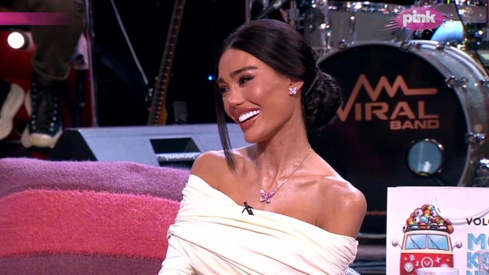 Ana Korać posle 5 godina uživo na Pinku! Evo čime joj se bavi muž i zašto ga krije: Nema 80 godina, ima veze s medijima, ali...