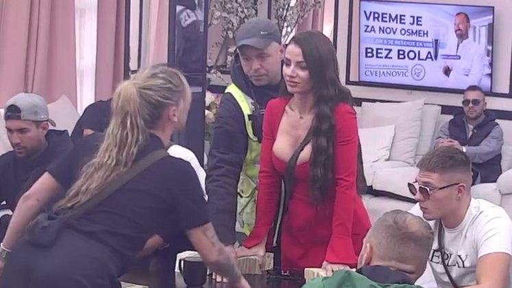 Karambol u Beloj kući! Bilja i Slađa zaratile, ispilvali svi 'tajni', drugarski razgovori: Imamo zajedničke prijatelje (VIDEO)
