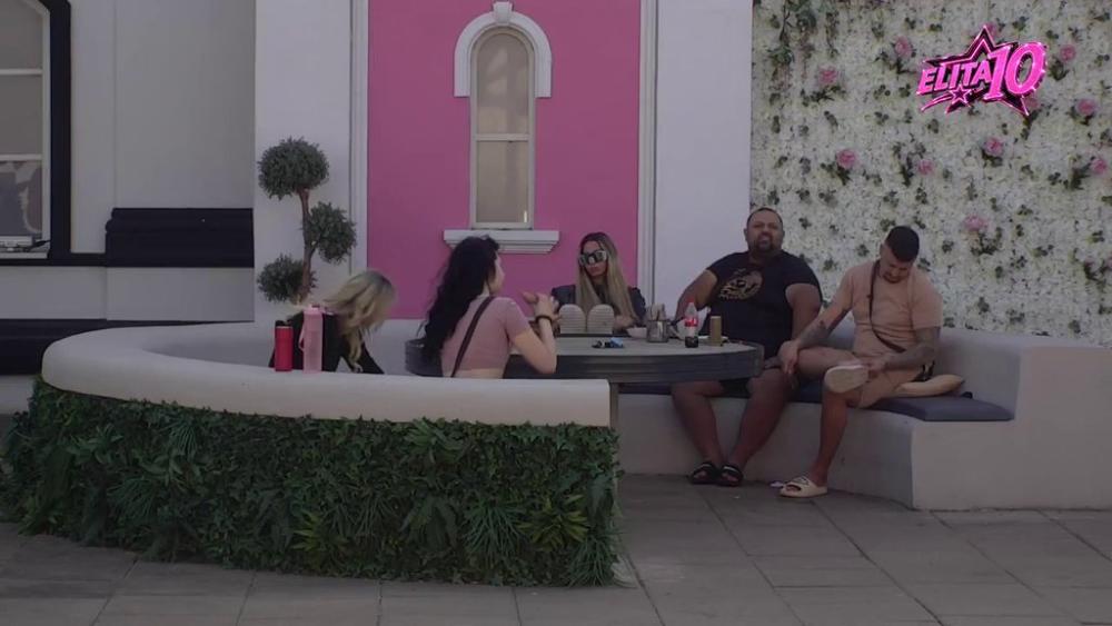 POSLE ŽURKE ZAVRŠIO SA NJOM U KREVETU: Terza priznao sve o odnosu sa Slađom (VIDEO)