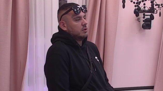 Tihi rat bivših prijatelja! Aneli otkrila da li je žudela za Carem pored Đukića, Janjuš progovorio o Filipu: Svi znaju kako... (VIDEO)