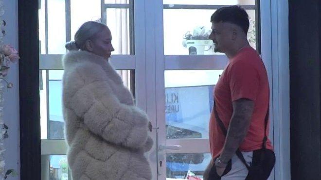 Ti meni fališ: Terza priznao Gloriji da mu nedostaje, ona mu rekla da ga gleda kao KLOVNA (VIDEO)