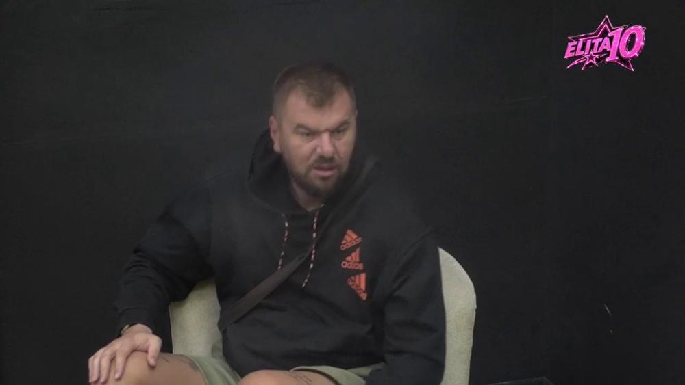 Ima najlepše mišljenje o njemu: Janjuš siguran da Anđela tera inat Kariću, opljuvao i Đukića! (VIDEO)