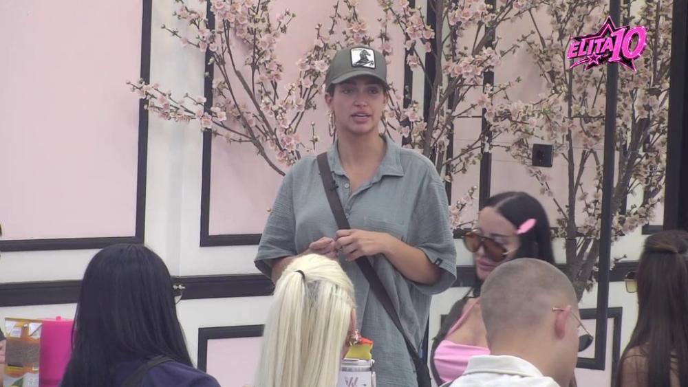 Careva gospođa od Dubrovnika... Laura nikad jače udarila na Karića, Filipa i Aneli, sve brutalnije rešeta za crnim stolom! (VIDEO)