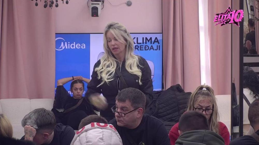 Nevena, prodala si ULOGU VOĐE! Drugarice izbačene učesnice ogorčene što je postavila Tošića za vođu: Oblačile smo te, obuvale (VIDEO)