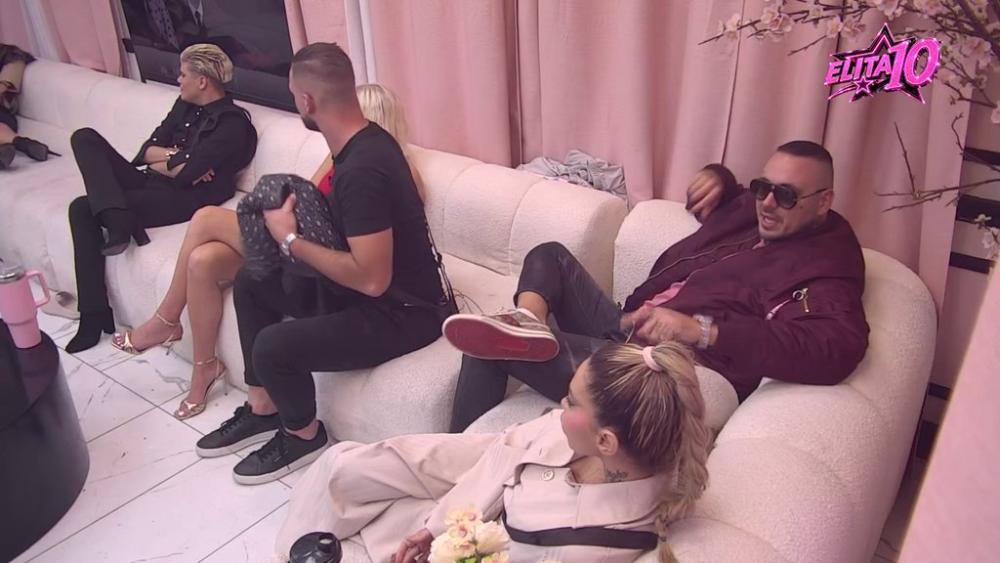 Sad ću završiti sa tobom i sa njom: Filip zapenio na Anelinu izjavu, pa poručio da uzima uzde u svoje ruke! (VIDEO)