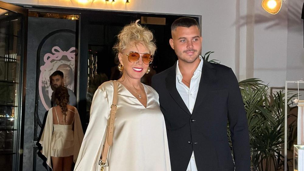 "VIKTOR SLUŠA NEKE FILMOVE ZA ODRASLE!" Voditeljka se prisetila zabrinutosti Lepe Brene za sina