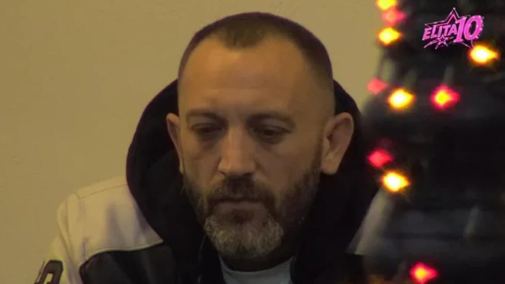 STOJIN NASLEDNIK POBEGAO! Skandal u Eliti "10": Uroš Stanić otkrio detalje intime na žurci: "LJUBLI SMO SE U USTA"