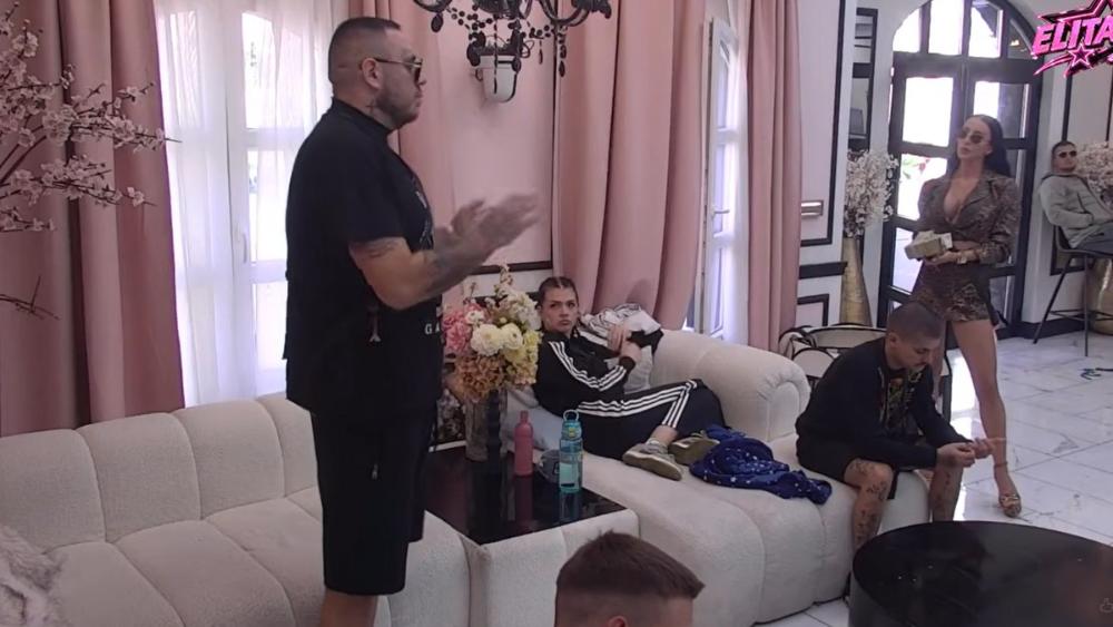 "VAŠA VEZA JE TRAGEDIJA!" Slađa Poršelina sasula Caru sve u lice, pa donela sud o njegovom odnosu sa Aneli!