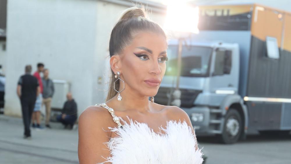 DALILA SE HITNO OGLASILA NAKON ŠOK TVRDNJI KUME: Bivša žena Dejana Dragojevića poslala javno poruku