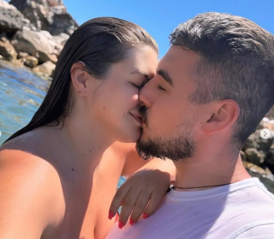 Porodila se bivša zadrugarka sinu dala moćno ime
