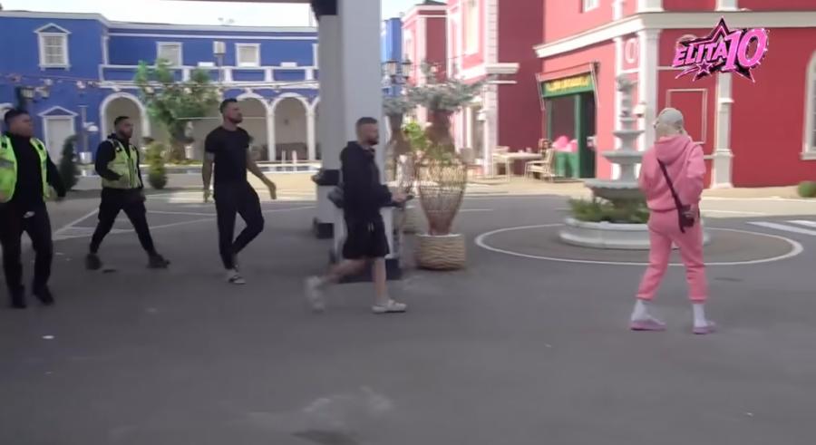 OSMAKČIĆ BRUTALNO NAPAO VERENICU GLORIJU!