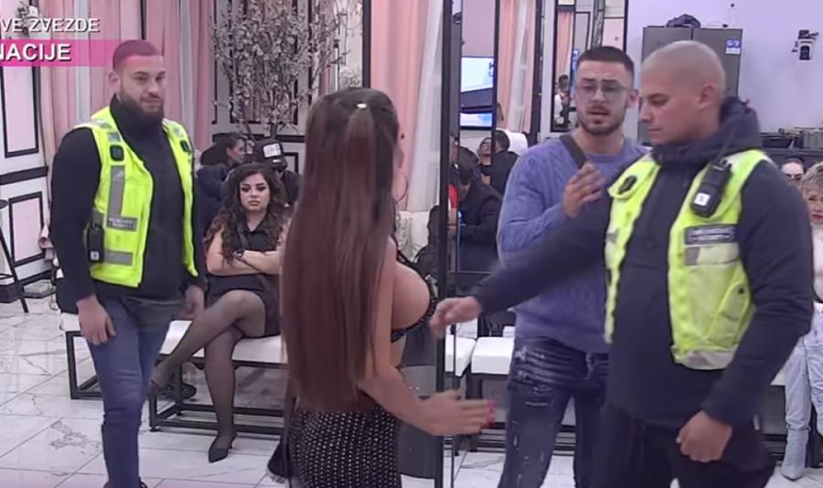 Ozbezbeđenje opkolilo Elitu hitan prekid programa