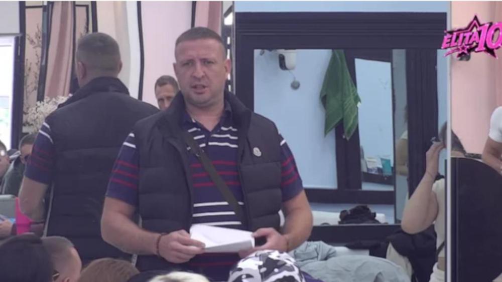Stiglo pismo Velikog šefa koje se čekalo 7 dana