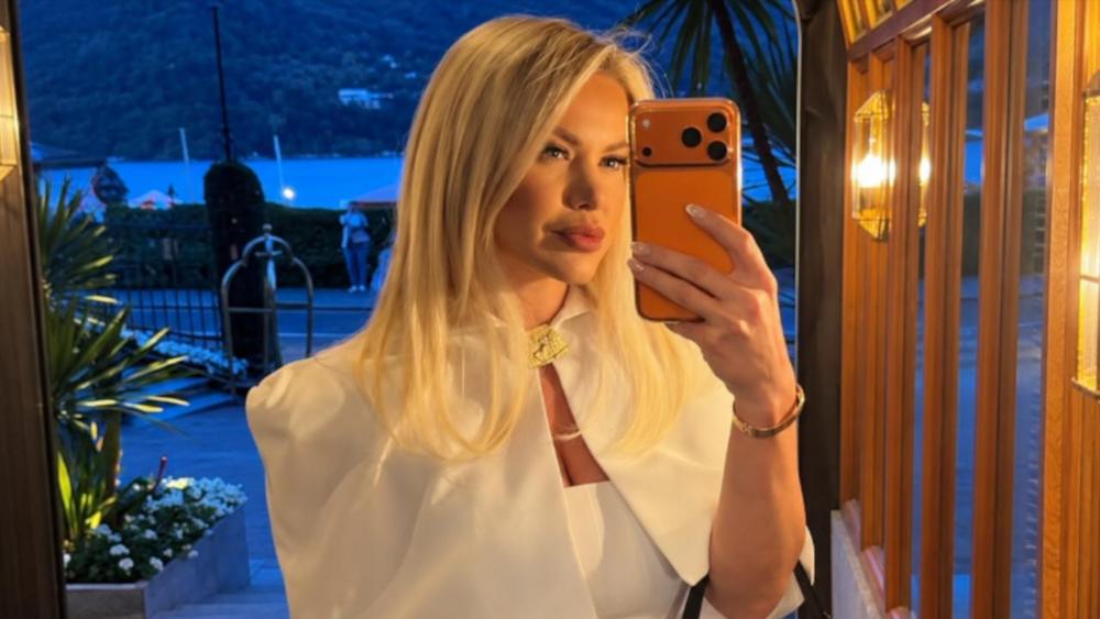 Sanja Stanković se uselila u luks gajbu od 600.000 evra! Pokazala šta ju je dočekalo čim je uzela ključeve (FOTO)