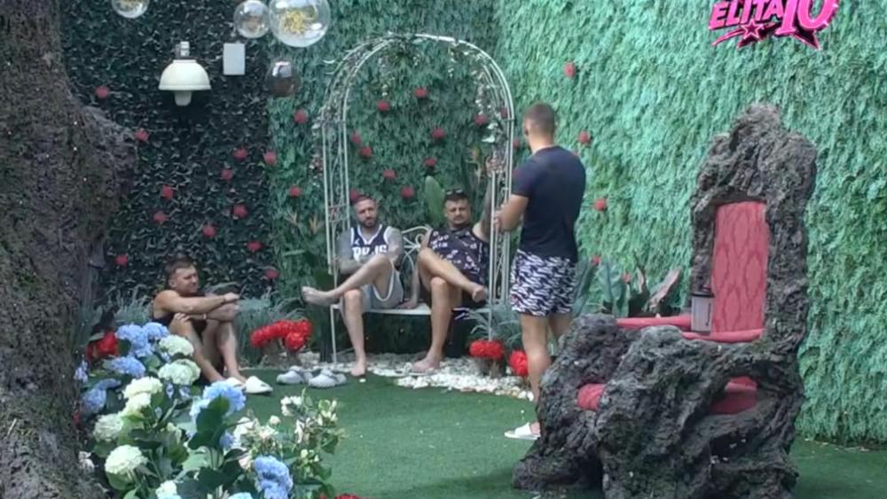 "Govorio je da će me vratiti u dom" Dalibor ispričao svoju potresnu priču o roditeljima koji su ga usvojili