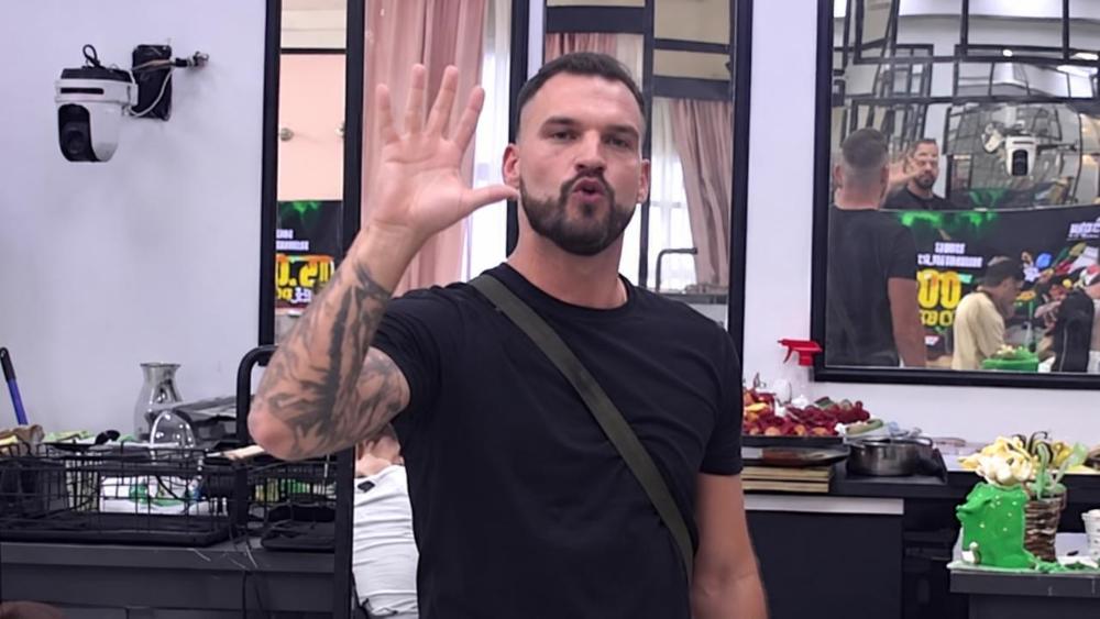 "Izokrenuo je celu kuću naopačke" Takmičari "Elite 10" ujedinjeno udarili na Marka Osmakčića