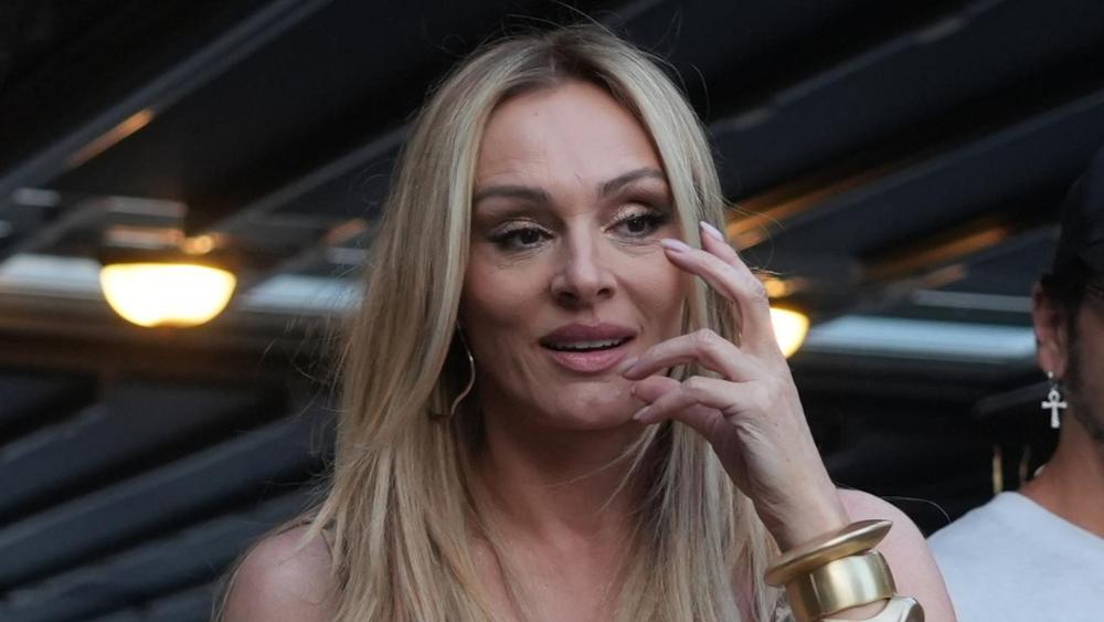 "Svet mi se srušio kada sam ga izgubila u tragediji" Anabela Atijas o smrti koja ju je zauvek obeležila